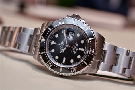 rolex sea dweller depth rating|rolex sea dweller 43 thickness.